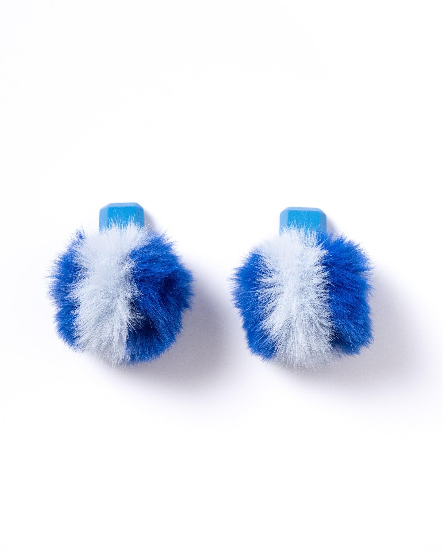 NON TOKYO / BICOLOR FUR EARRING (BLUE)