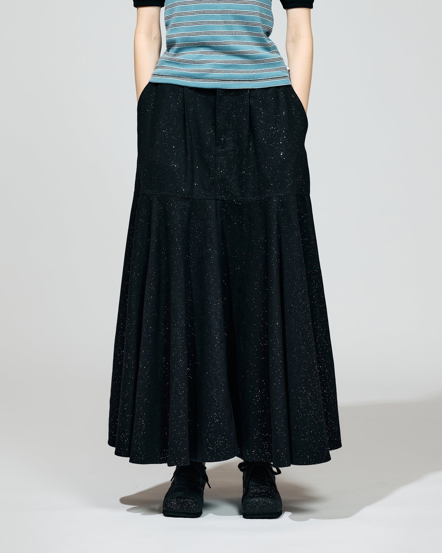 LAME DENIM FLARE SKIRT (BLACK)