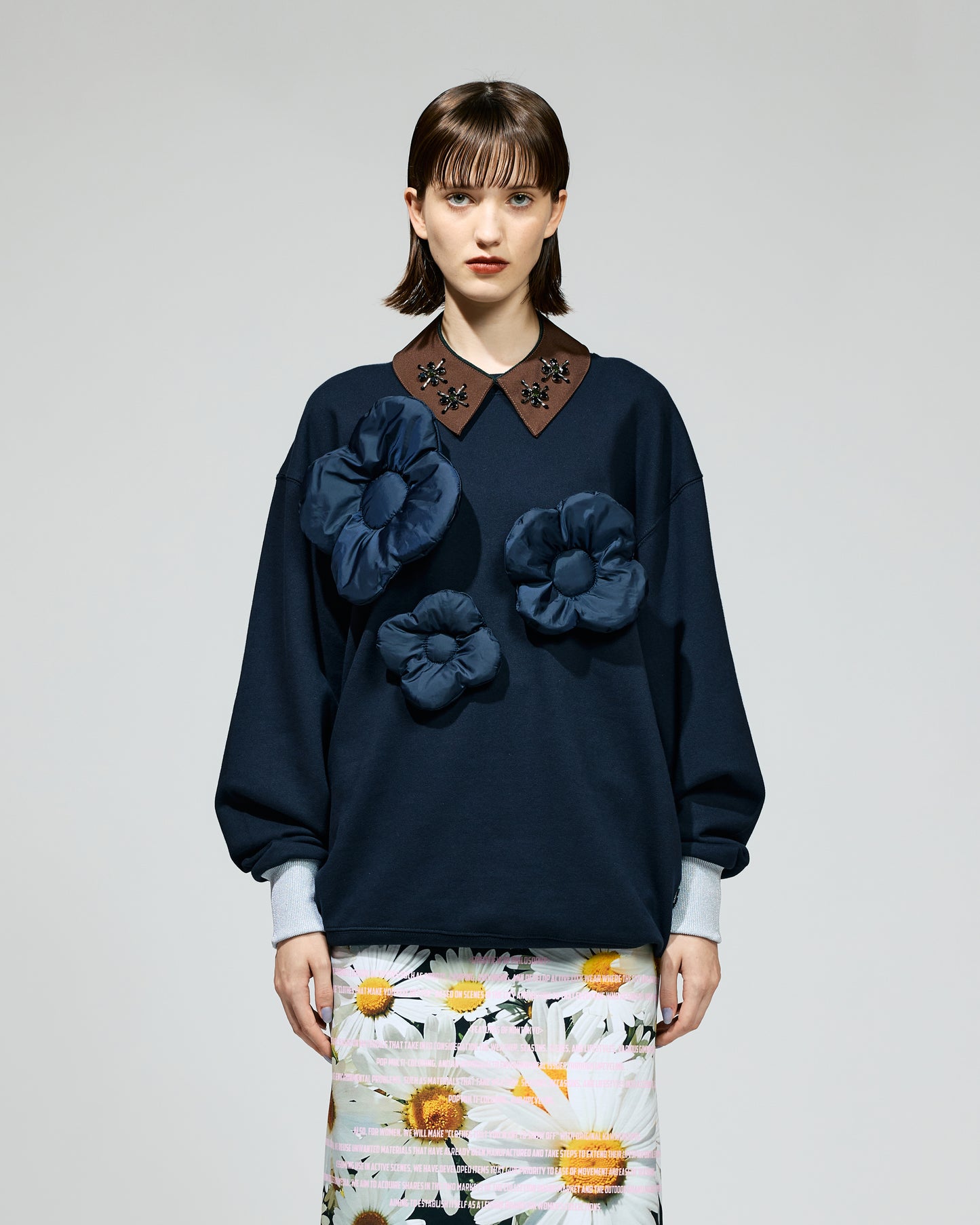 PRE ORDER / PUFF FLOWER PULLOVER SWEAT (NAVY)