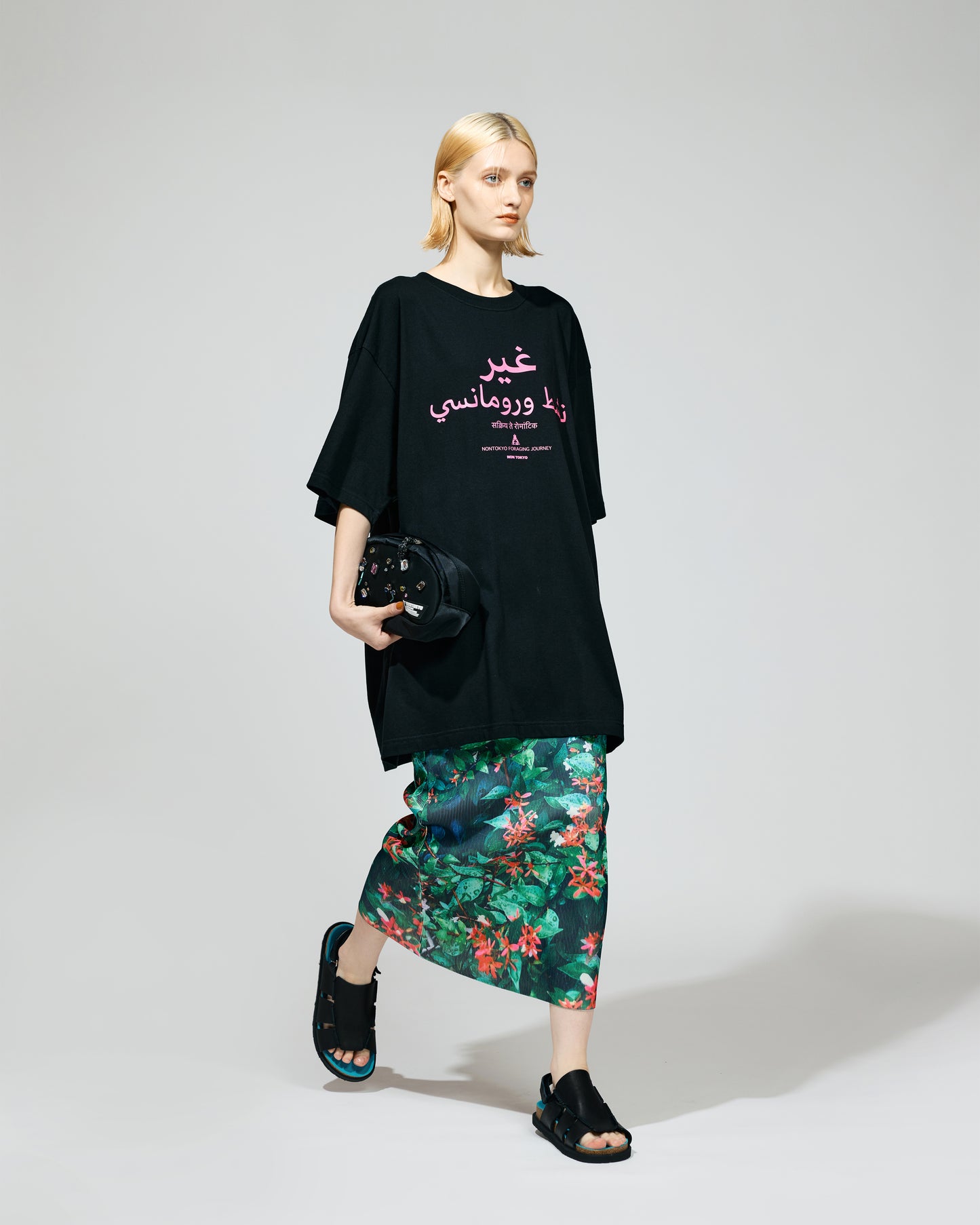 PRINT BIG T-SHIRT (Arabic/BLACK)