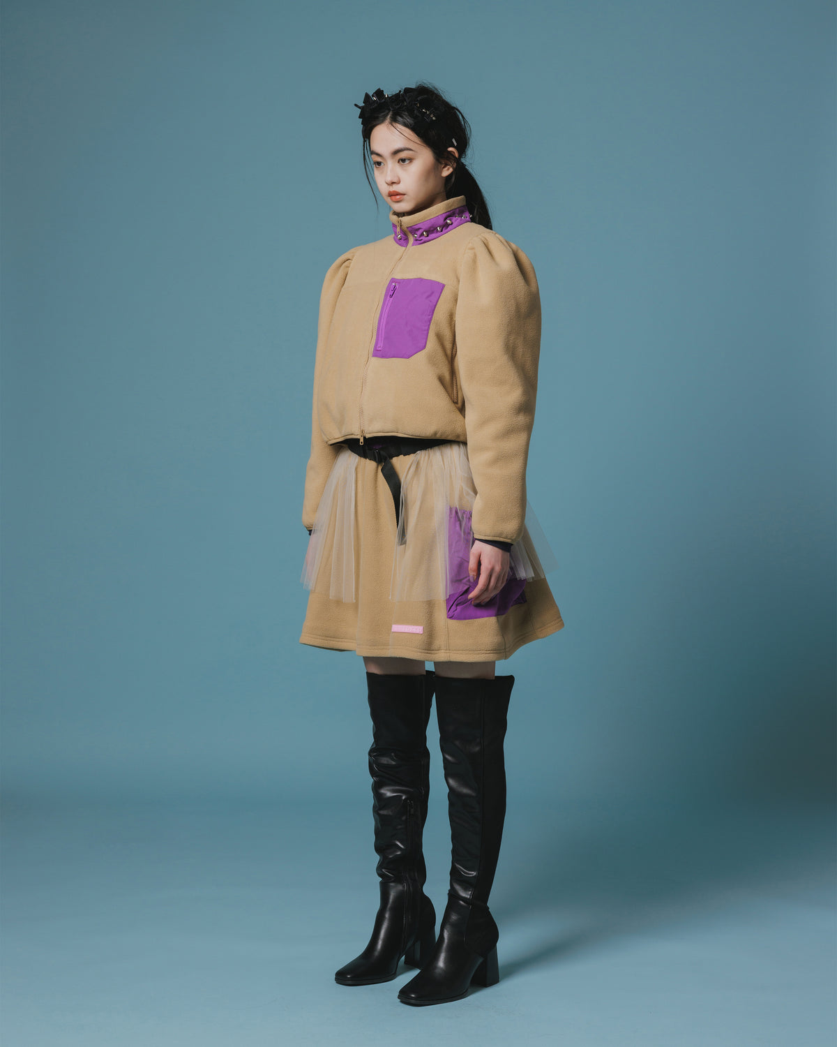 FLEECE STUDS JACKET (BEIGE)