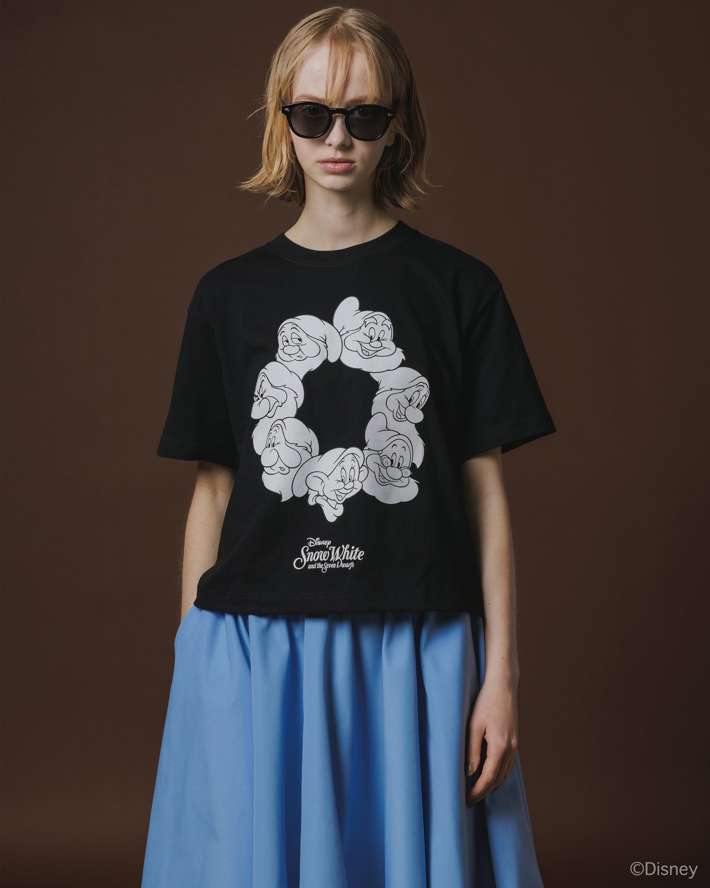 【Disney collection】PRINT SHORT T-SHIRT/ DWARFS (BLACK)