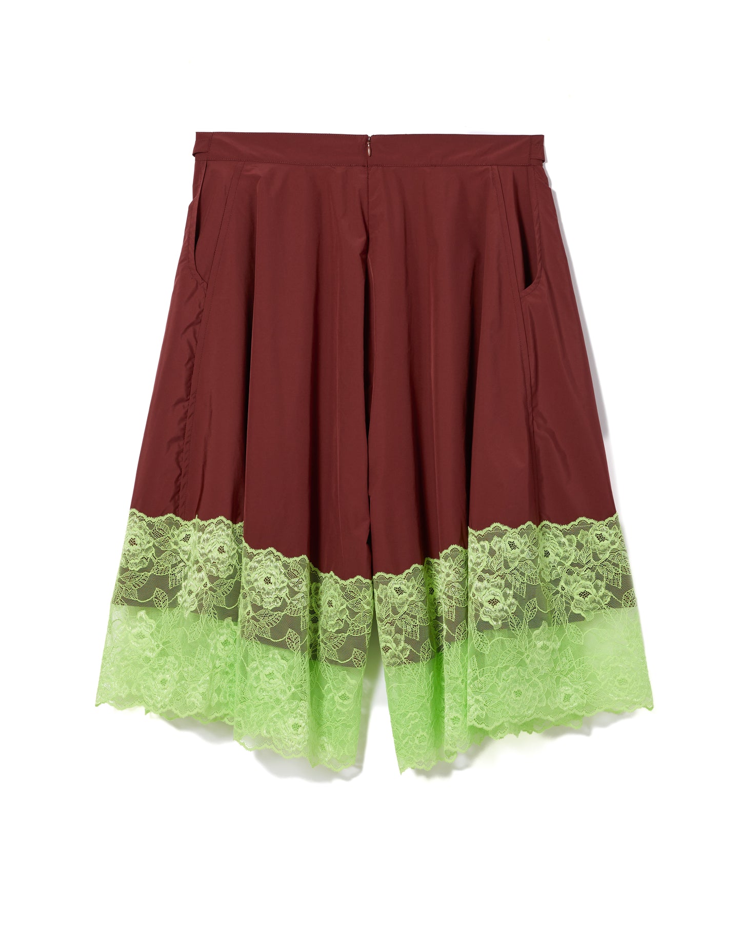 LACE RIBBON SHORTS (WINE)