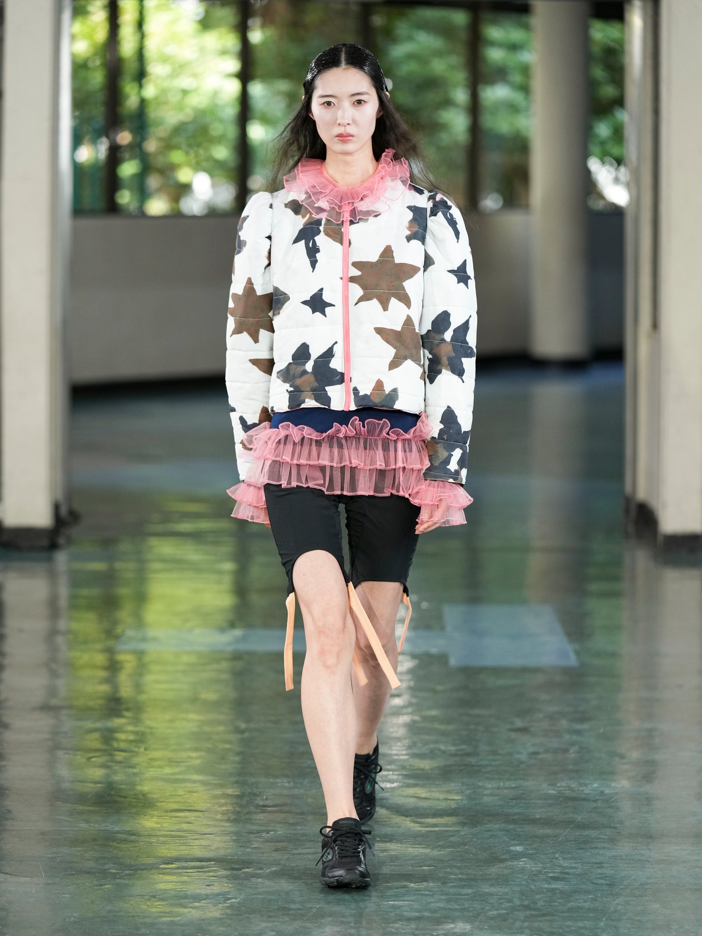 REVERSIBLE PUFFSLEEVE PADDING JACKET (STAR x BLACK)