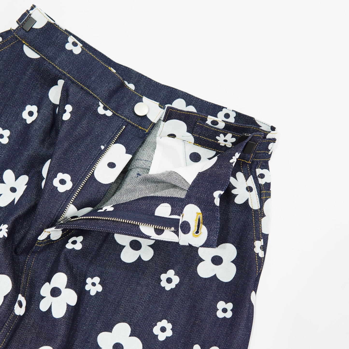 NON TOKYO / FLOKING FLOWER DENIM SKIRT (INDIGO)