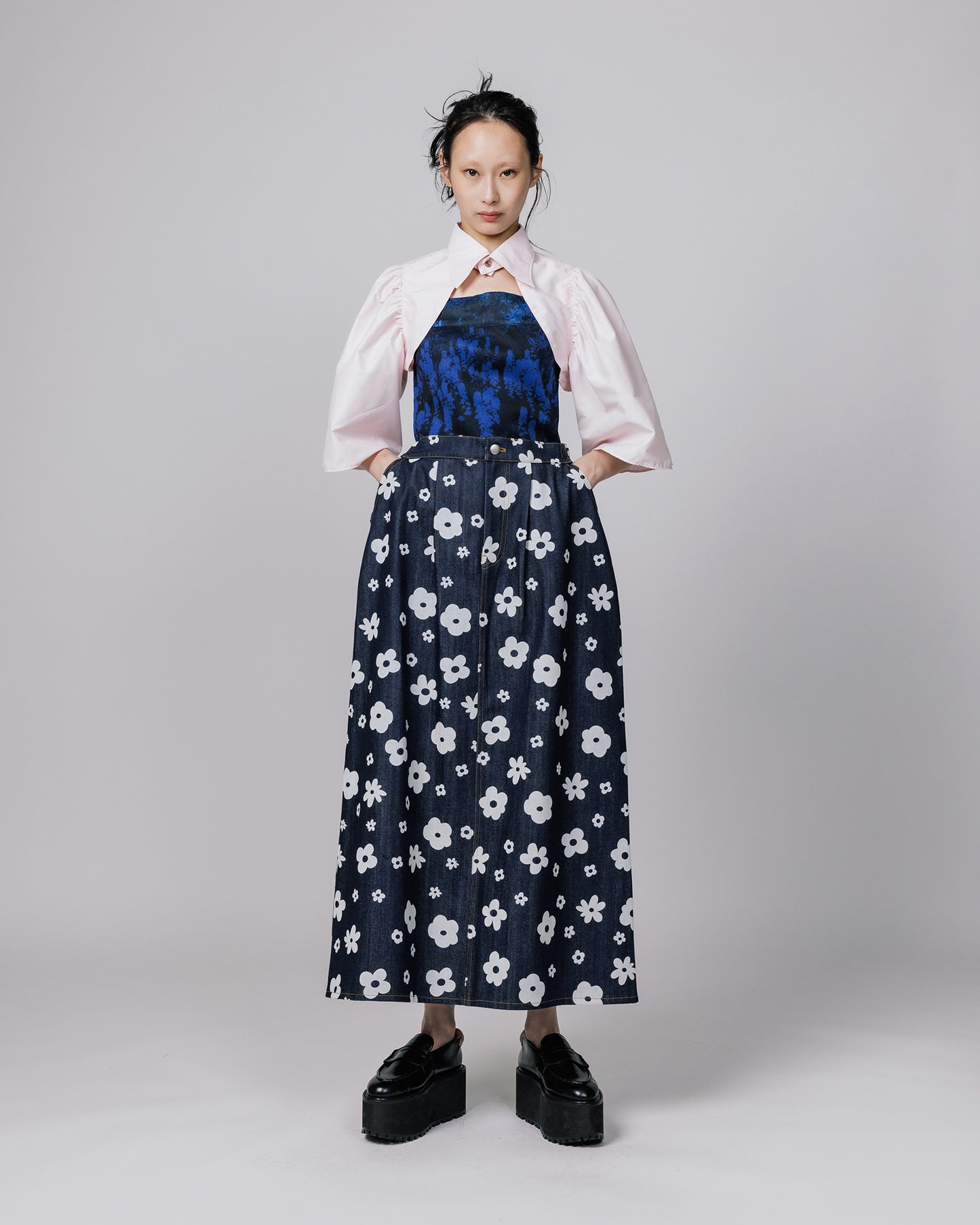 NON TOKYO / FLOKING FLOWER DENIM SKIRT (INDIGO)