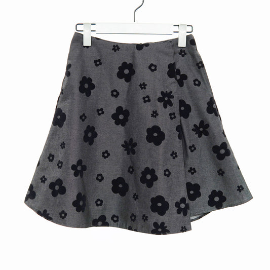 NON TOKYO / FLOKING FLOWER DENIM CULOTTES (BLACK) / &lt;NON TOKYO&gt; Flocking Flower Denim Culottes (Black)