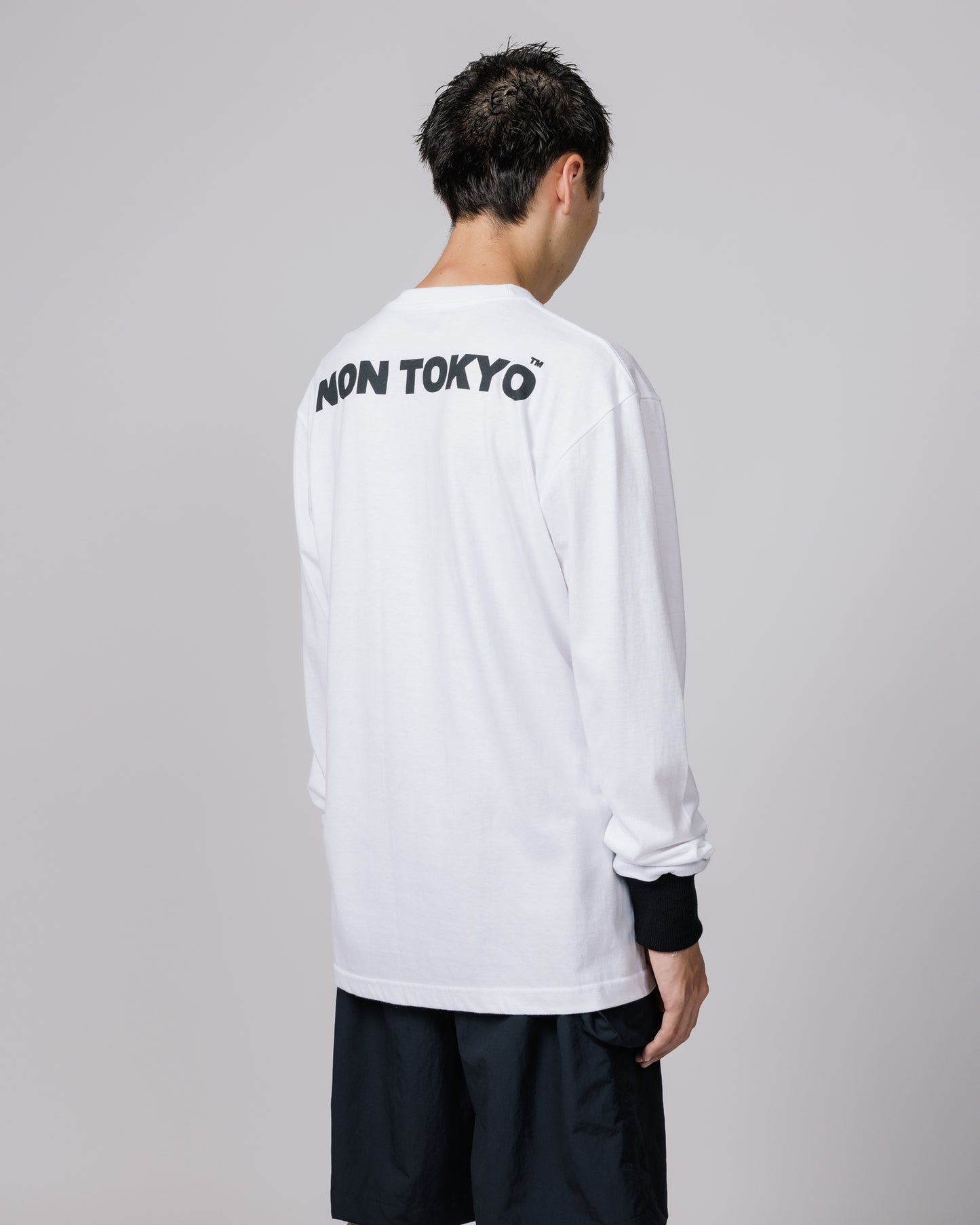 NON TOKYO / GRAPHIC LONG PRINT T-SHIRT (DAD / WHITE) / NON TOKYO Graphic long print T-shirt (Dad / White)